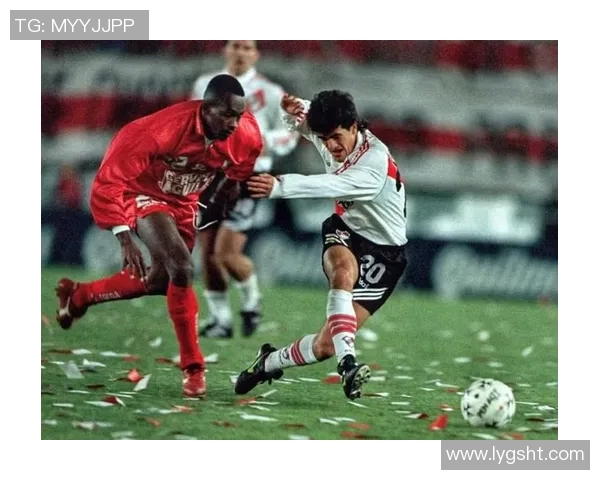 足球明星外号小毛驴的传奇故事与成长历程揭秘